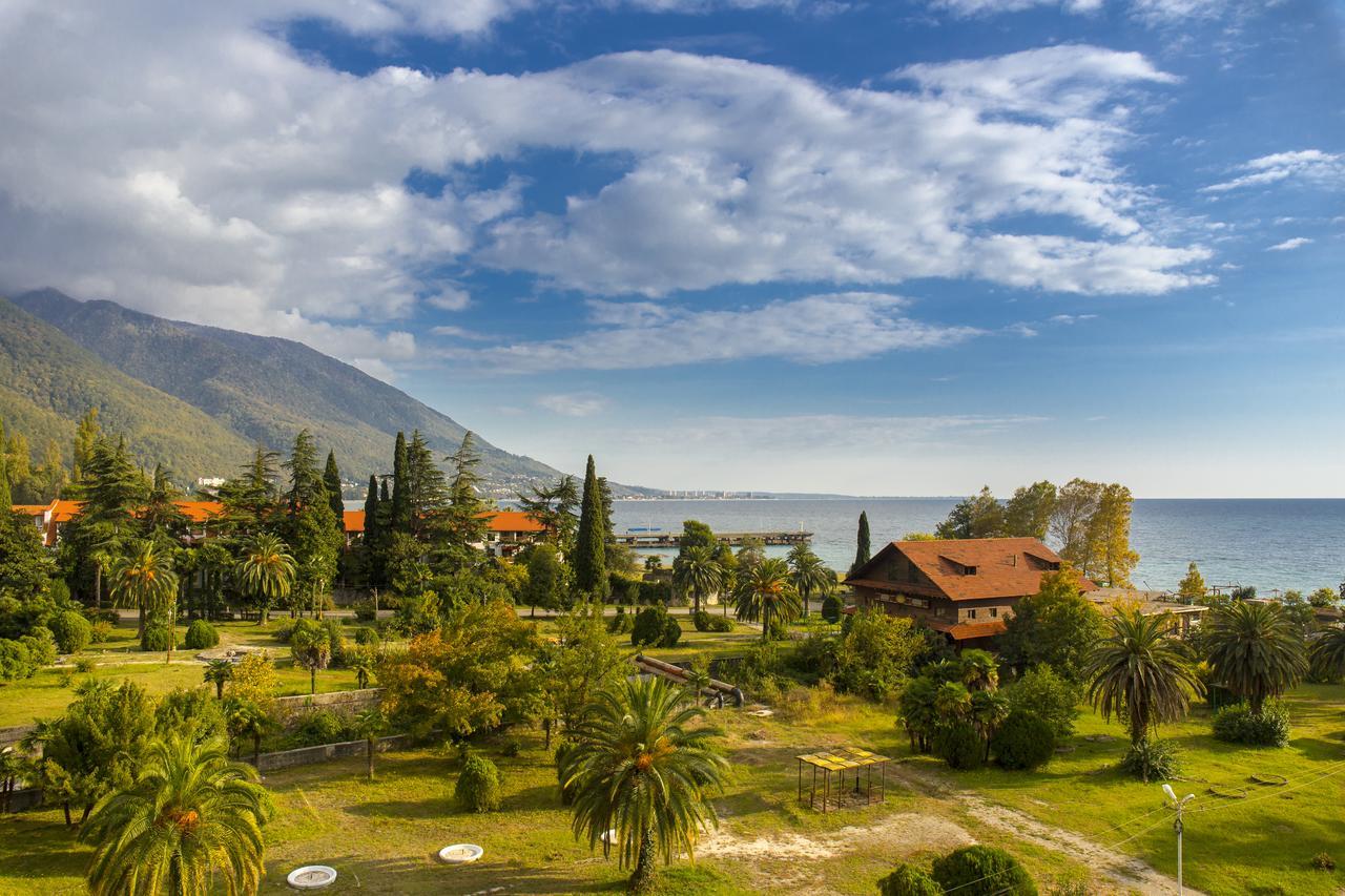 Sunrise Garden Hotel 3* Gagry Zewnętrze zdjęcie