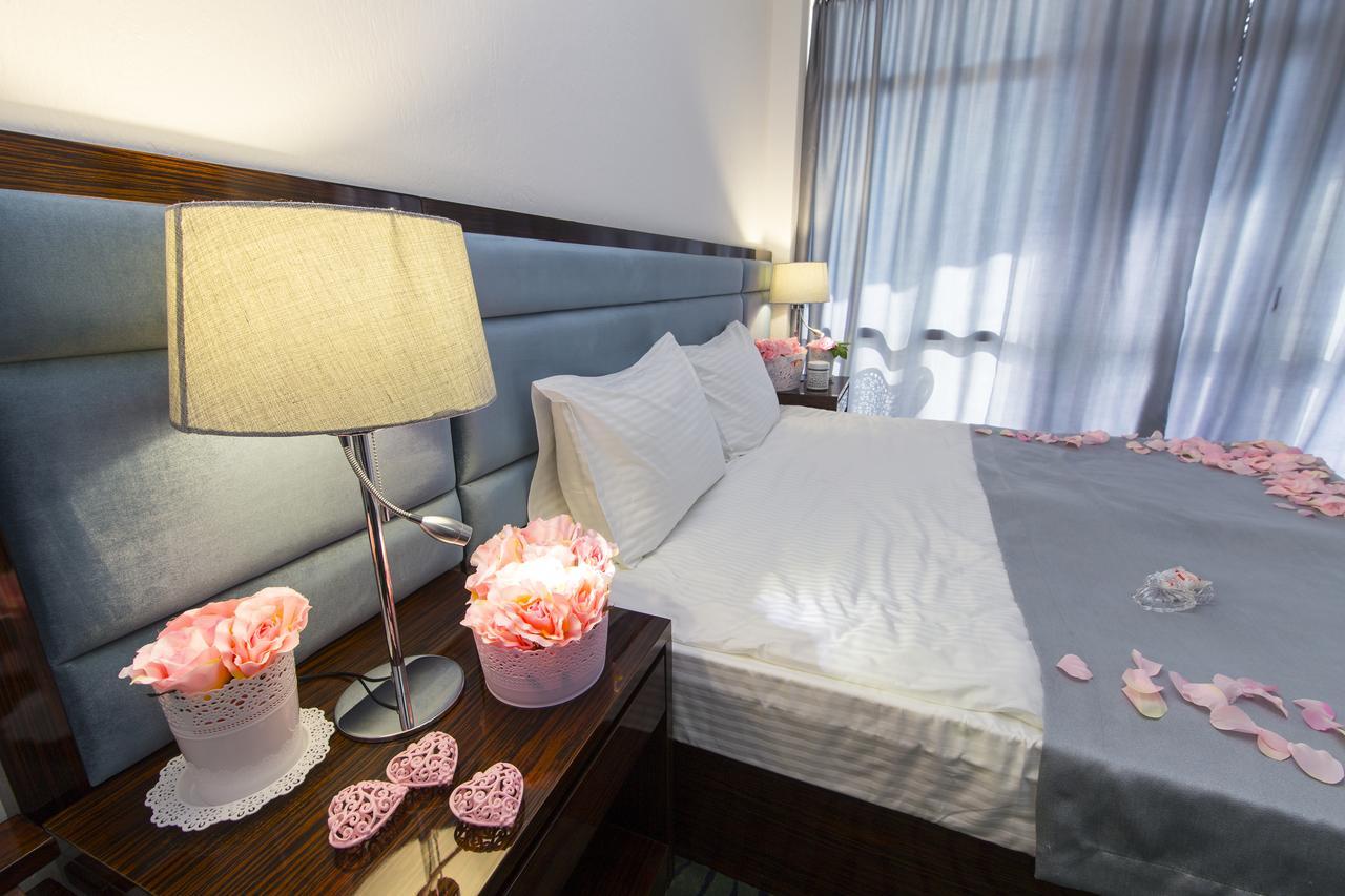 Sunrise Garden Hotel 3* Gagry Zewnętrze zdjęcie
