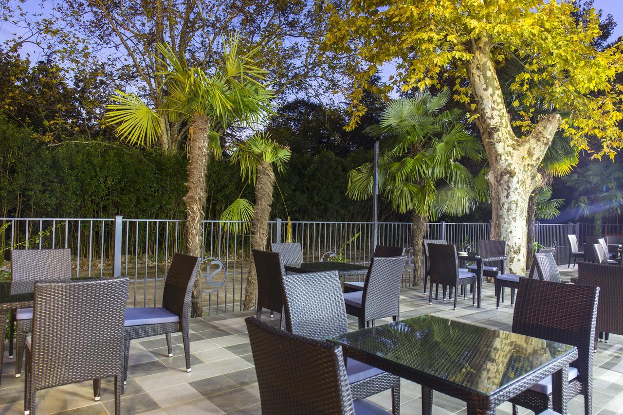 Sunrise Garden Hotel 3* Gagry Zewnętrze zdjęcie