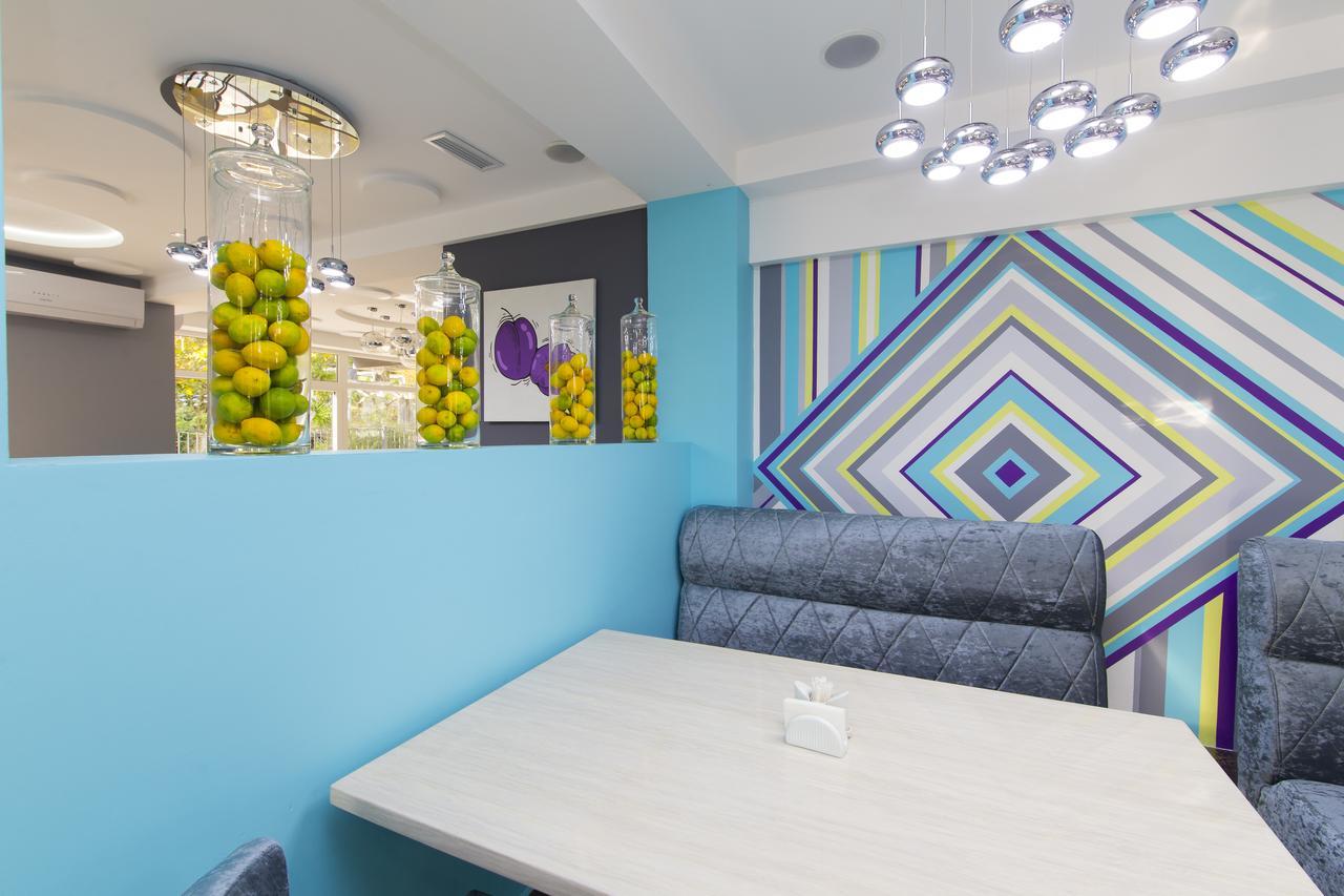 Sunrise Garden Hotel 3* Gagry Zewnętrze zdjęcie