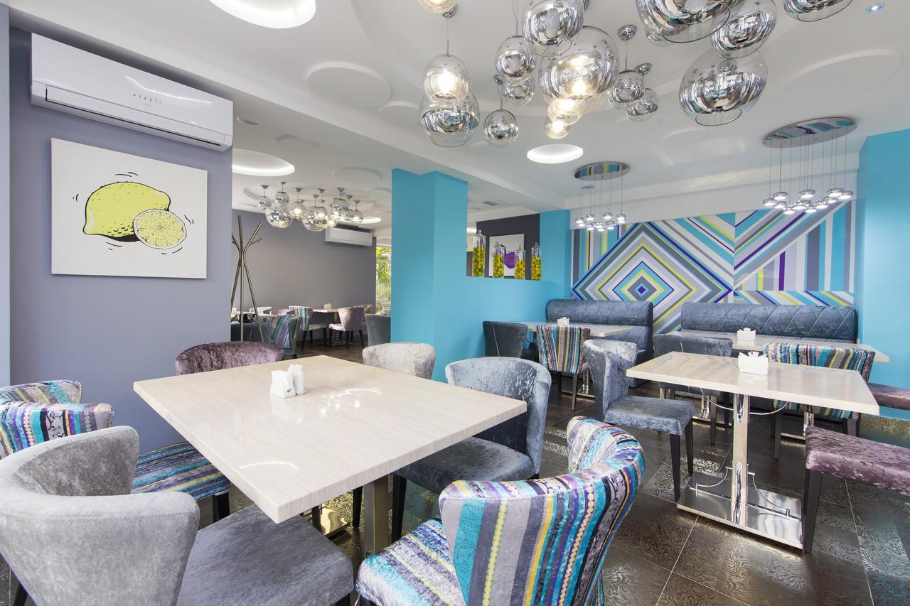 Sunrise Garden Hotel 3* Gagry Zewnętrze zdjęcie