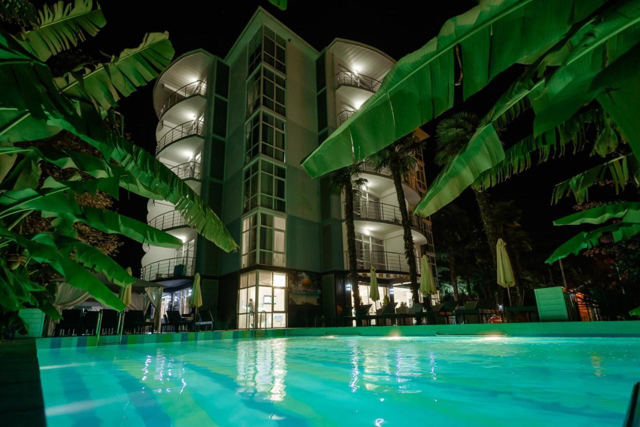 Sunrise Garden Hotel 3* Gagry Zewnętrze zdjęcie